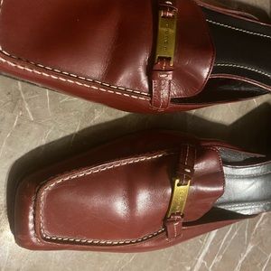 Coach shoes beautiful burgundy / Red  in color